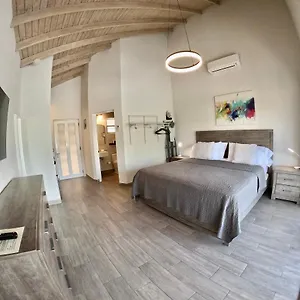 The Moxy 2*, English Harbour Antigua/Barbuda